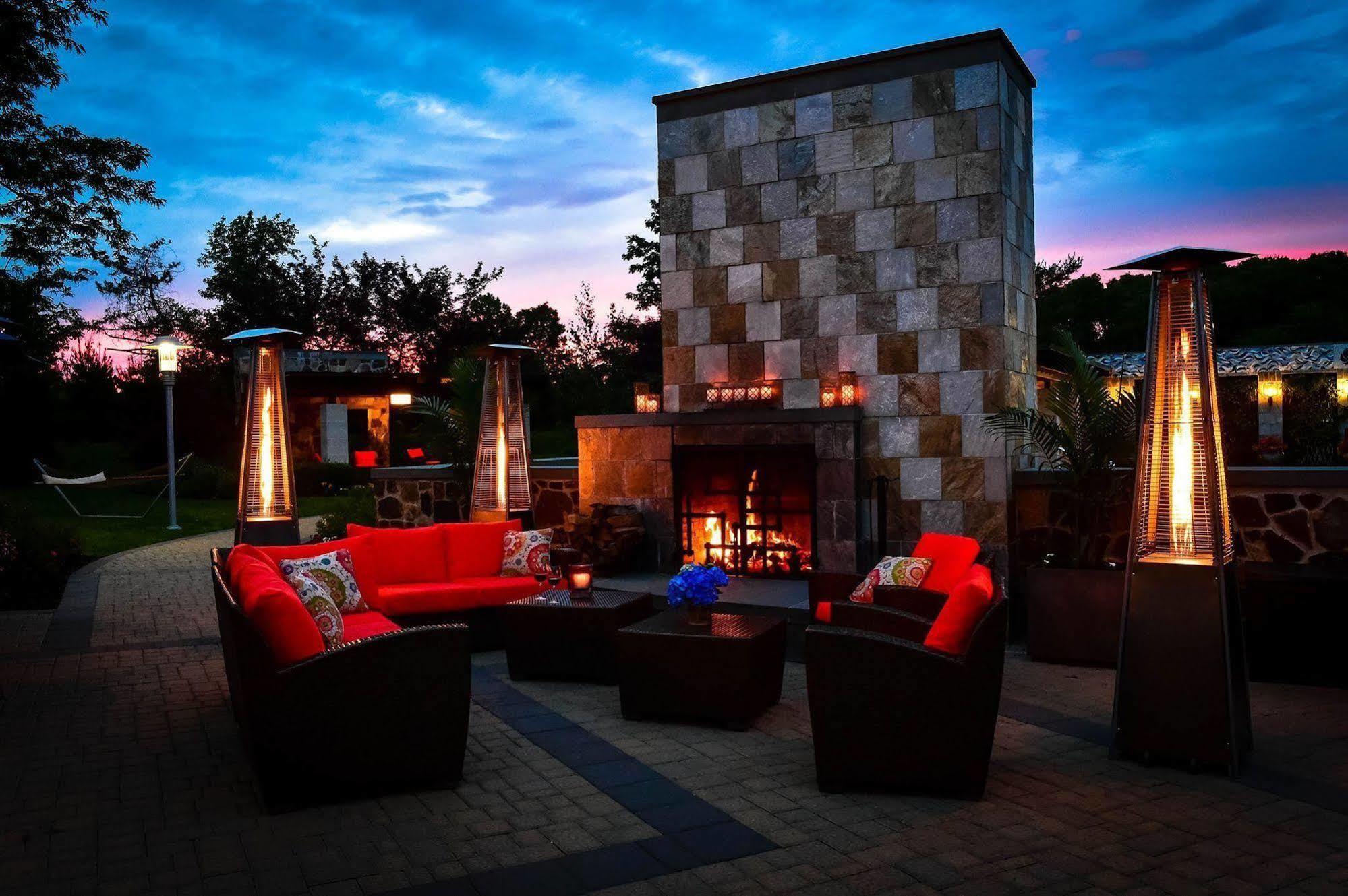Hotel Indigo East End By Ihg Riverhead Esterno foto